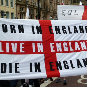 Aufmarsch der "English Defence League" (EDL) in Newcastle im Mai 2010.