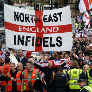 Aufmarsch der "English Defence League" (EDL) in Newcastle im Mai 2010.