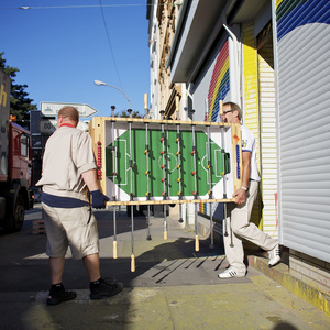 Alles muss raus. Das gesamte Mobiliar des »Nationale Zentrums« in Dortmund wird von der Polizei beschlagnahmt.