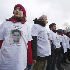 Gedenken an Mehmet Turgut auf einer Kundgebung des Migrationsrates Berlin/Brandenburg.