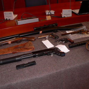 Ein Teil des gefundenen Waffenarsenals